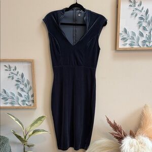 Windsor Midnight Blue Velvet Midi Dress